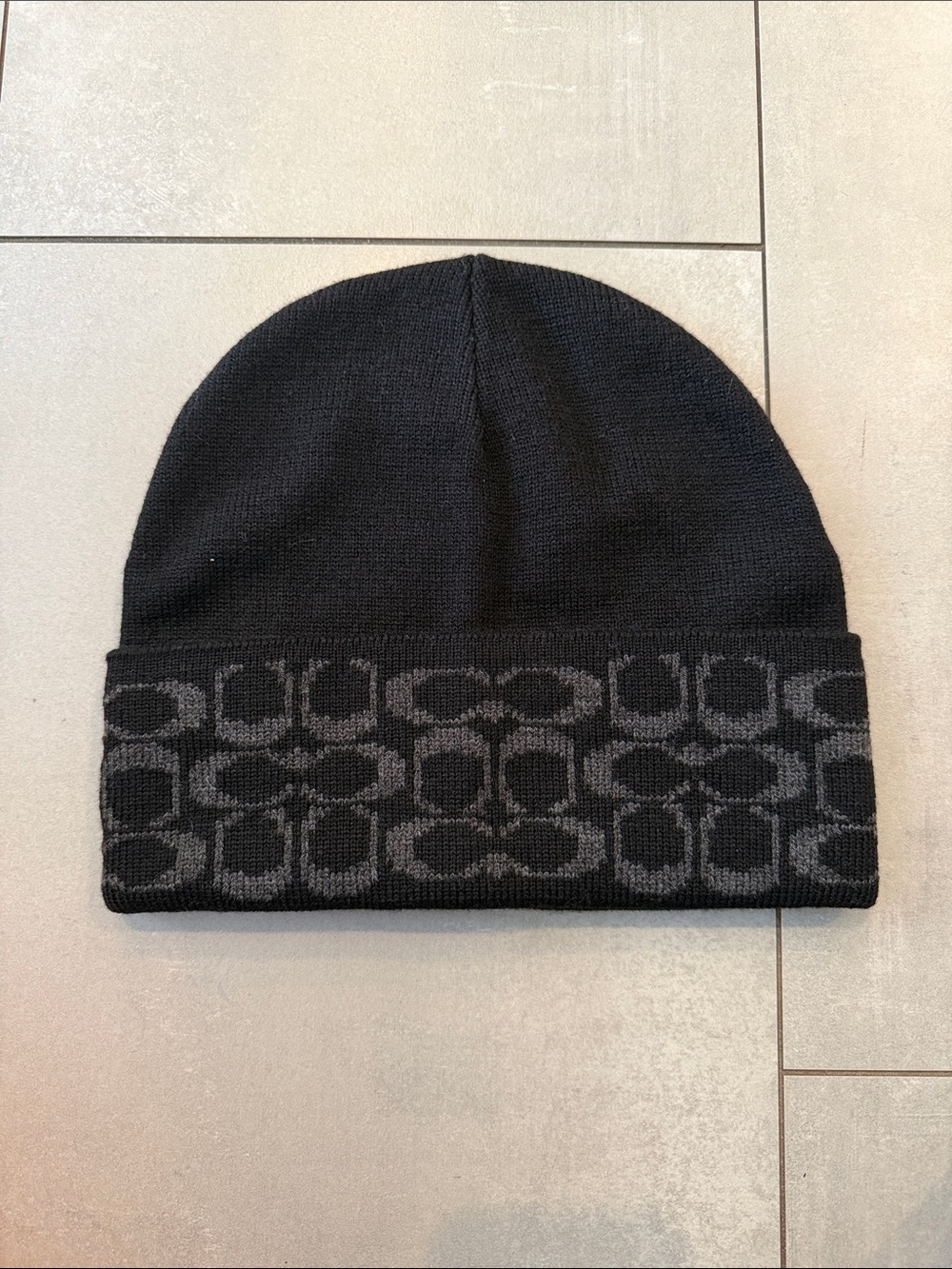 NWOT - Coach Black with Gray 'C' cuff Wool Winter Beanie Hat